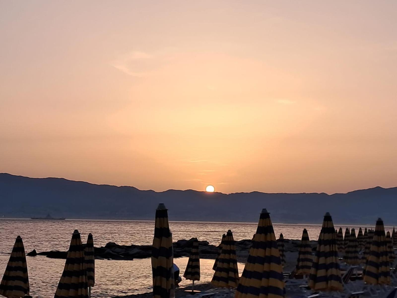 La Rosa Dei Venti Apartamento Reggio di Calabria Exterior foto